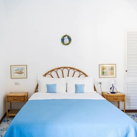 Vintage House *