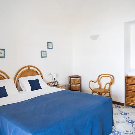 Vintage House * Capri