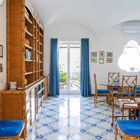 Apartamento Vintage House Capri